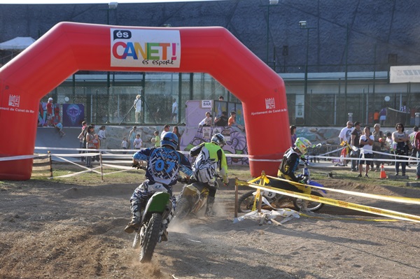 Cursa de resistncia de ciclomotors - maig 2015