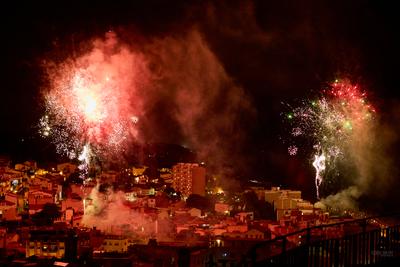 Focs artificials en honor a Sant Pere i Sant Pau