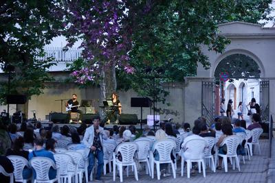 Festival Poesia i +