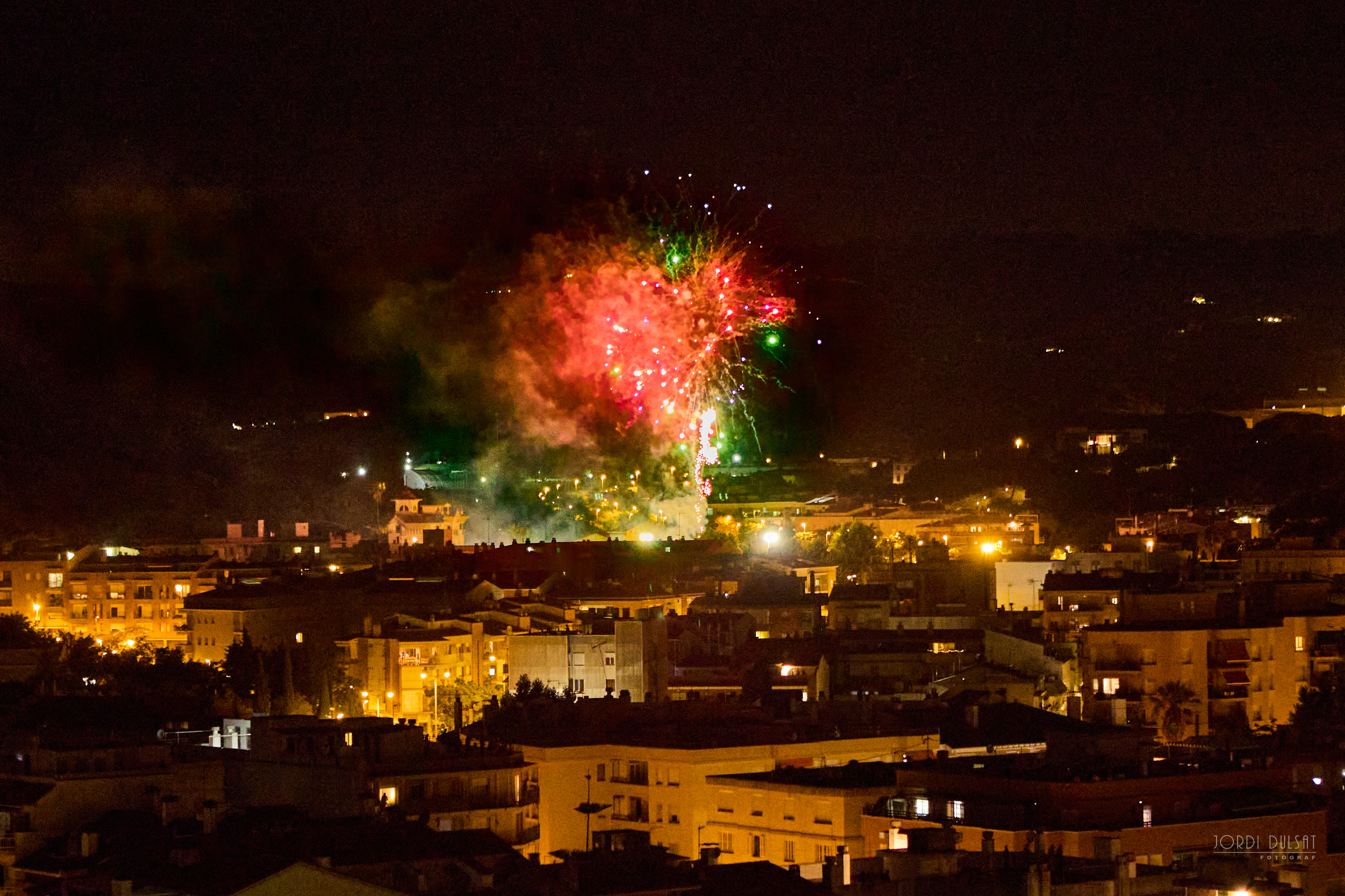 Focs artificials en honor a Sant Pere i Sant Pau