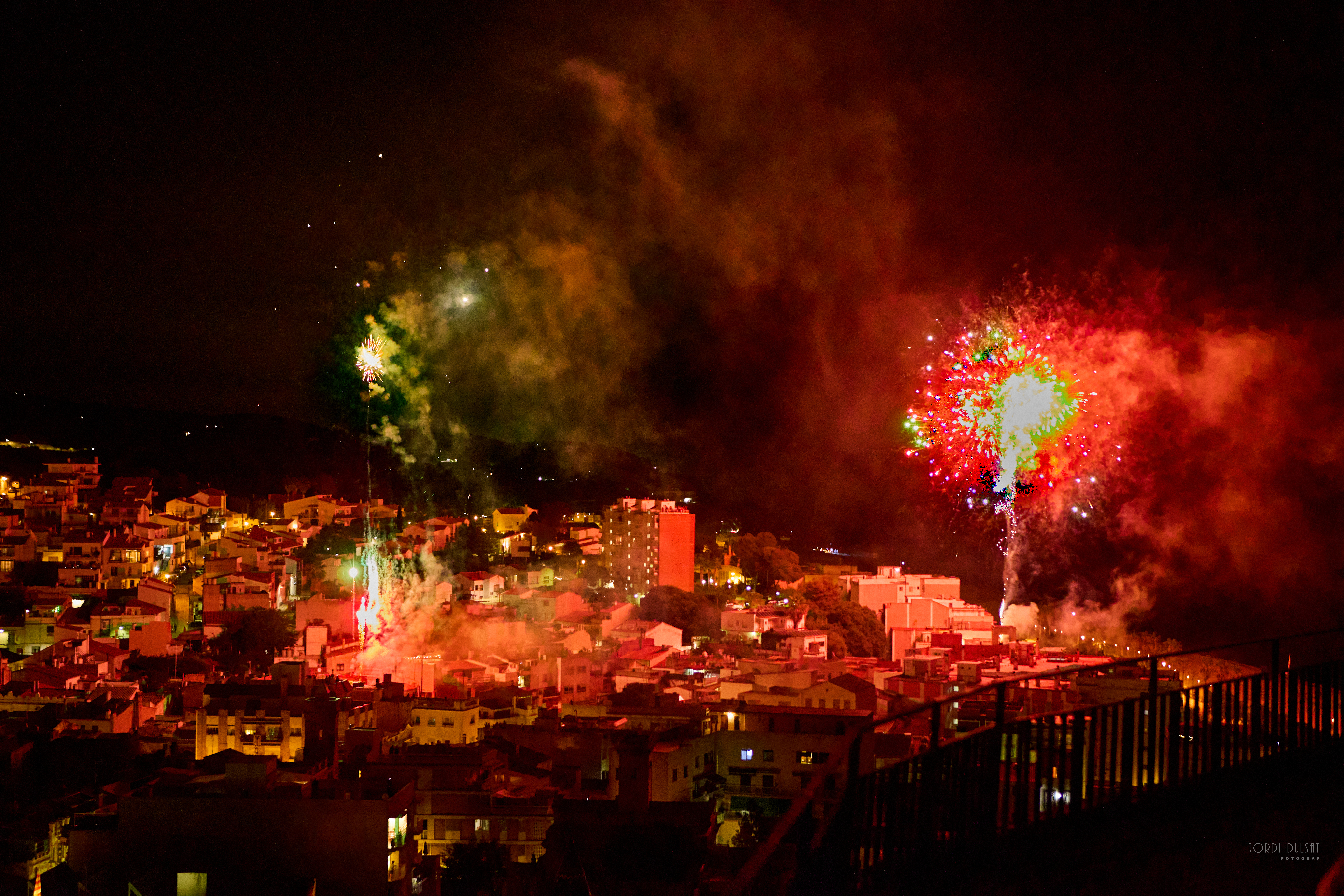 Focs artificials en honor a Sant Pere i Sant Pau