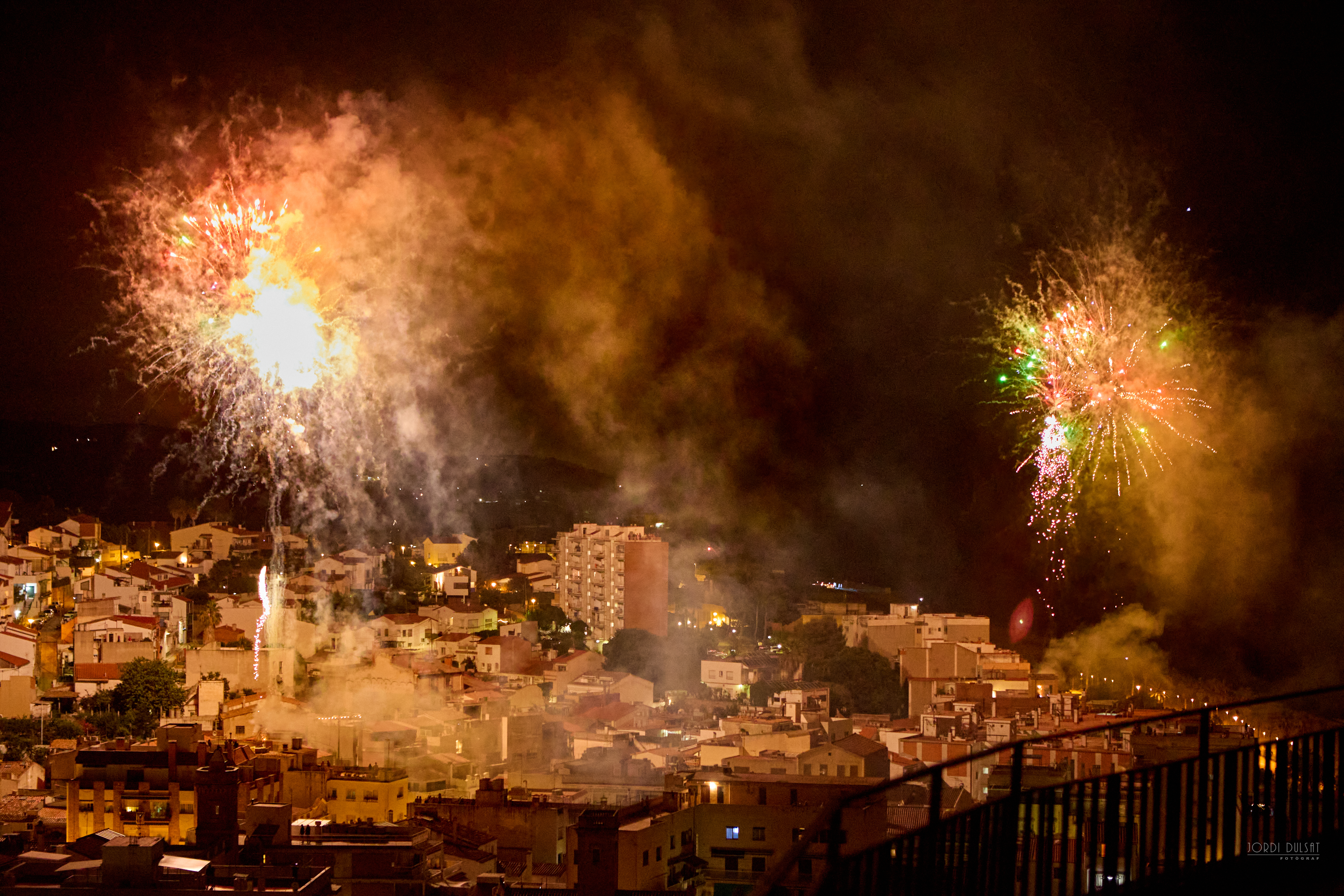 Focs artificials en honor a Sant Pere i Sant Pau