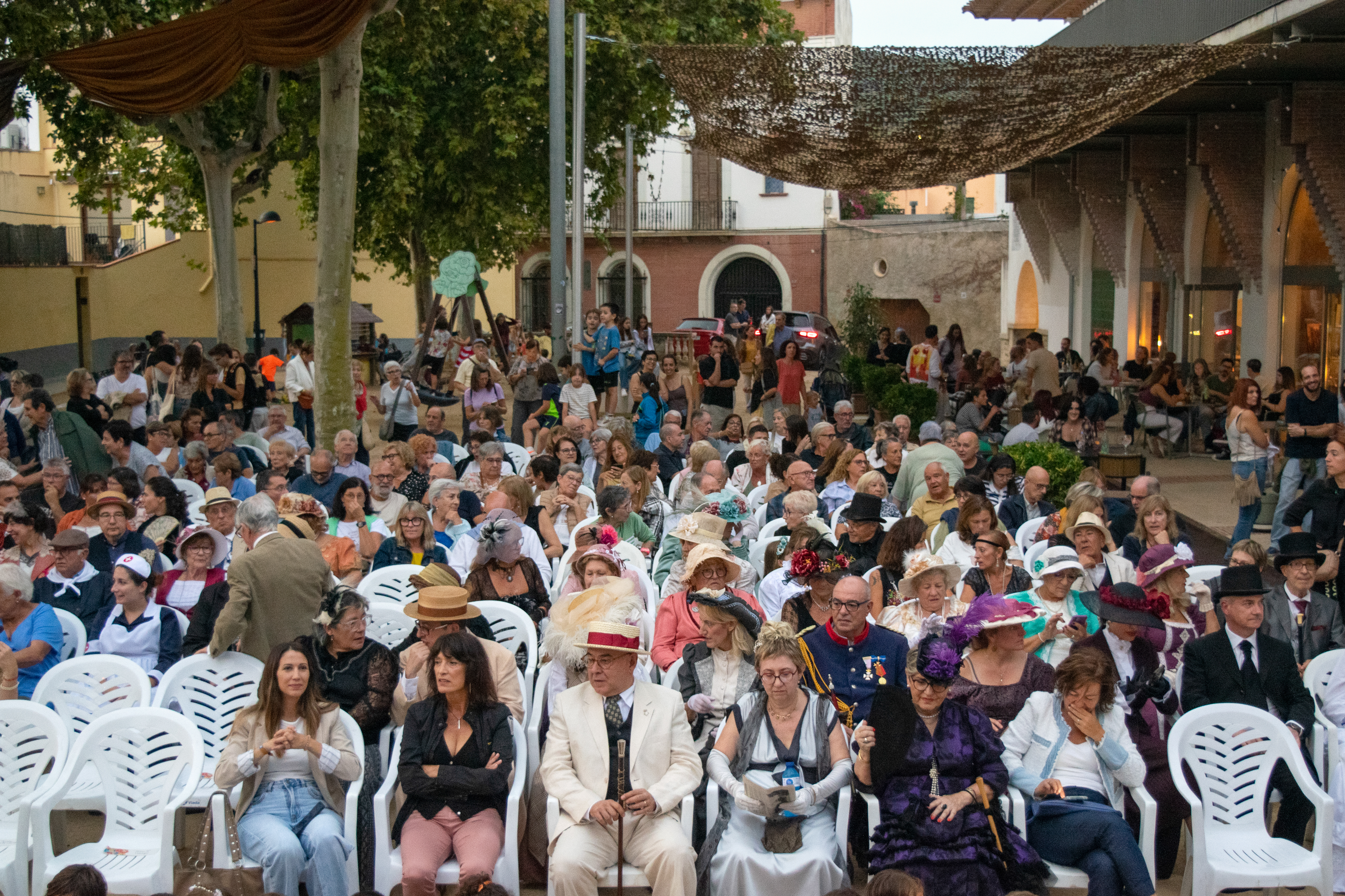 17a edici de la Fira Mercat Modernista - Foto 39719116