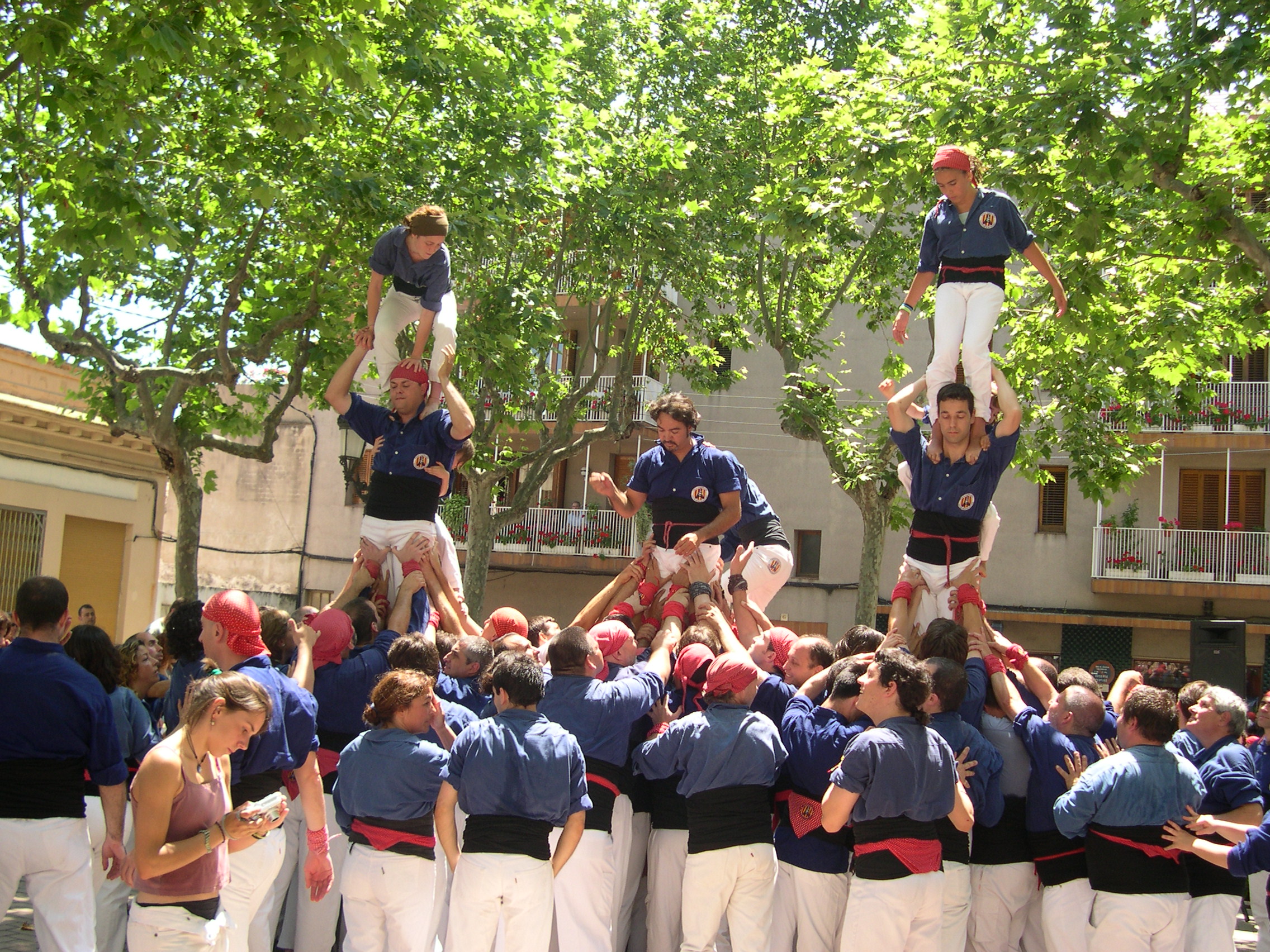 Festa Major 2004 - Foto 46010549