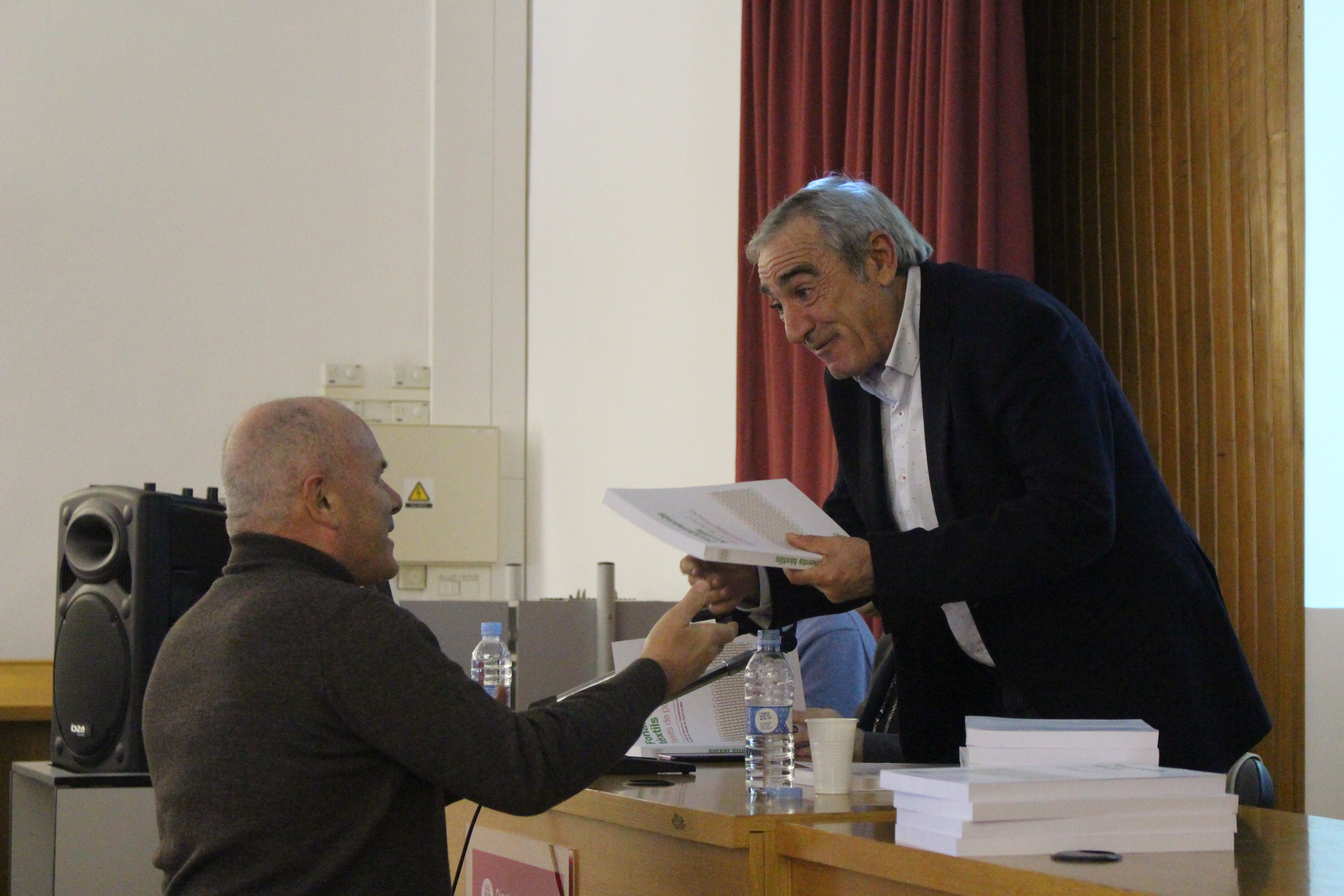 Presentaci del llibre "Fonaments txtils" | 2019 - Foto 63269344