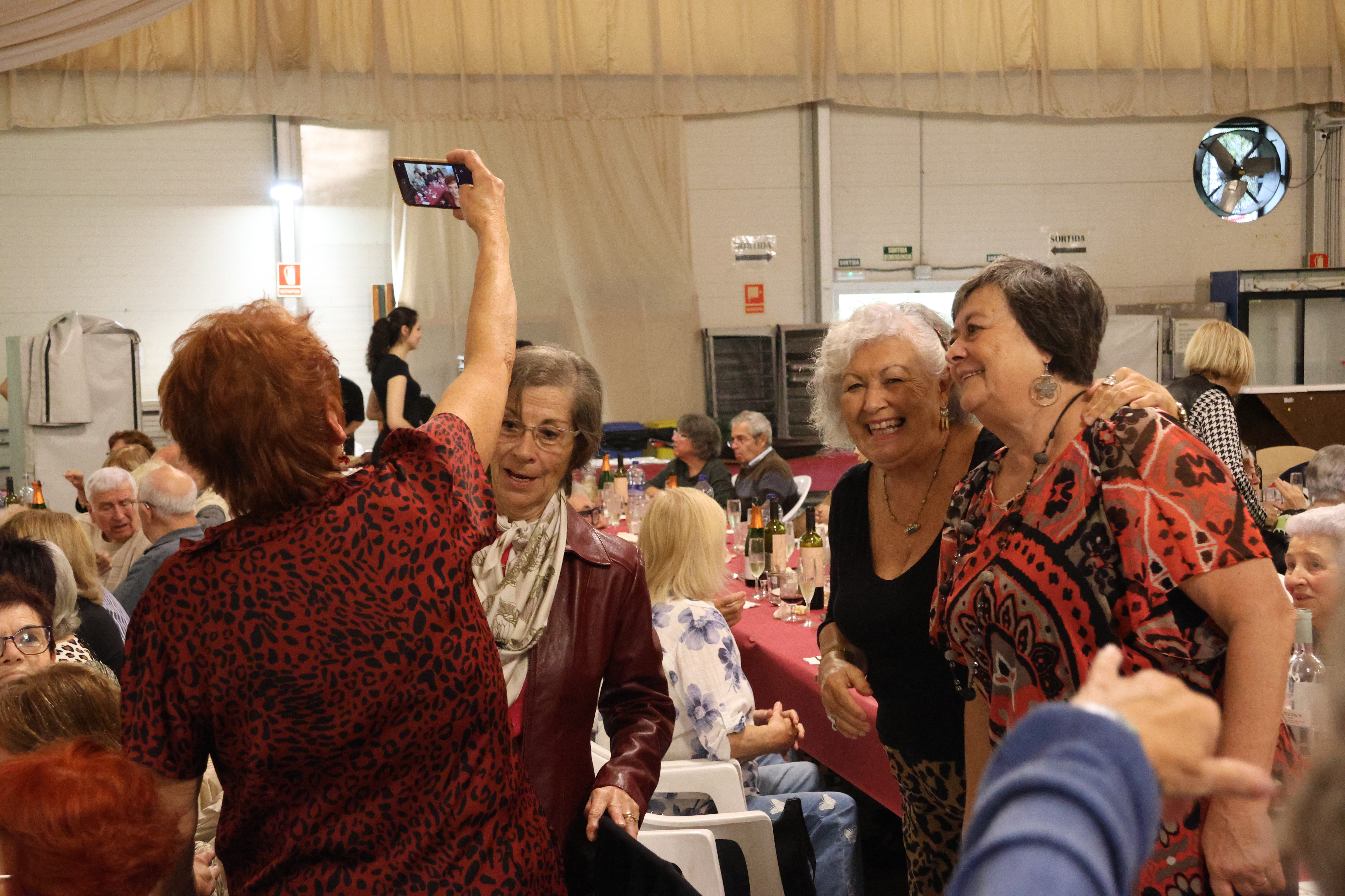 1r Dinar Gent Gran | 14 de novembre de 2025 - Foto 98455919