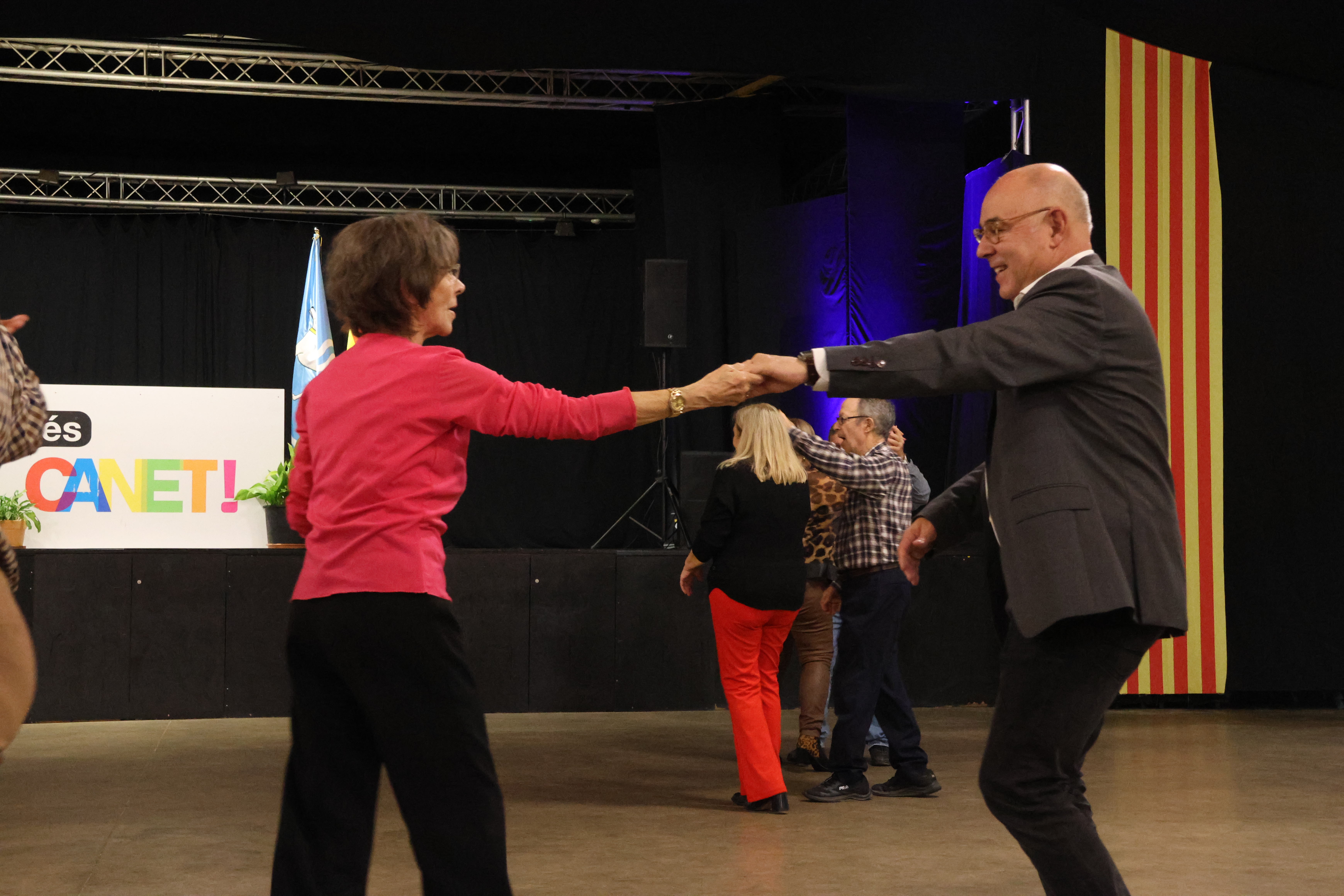 1r Dinar Gent Gran | 14 de novembre de 2025 - Foto 98354558