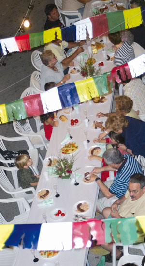 Sopar al barri dels Budellers