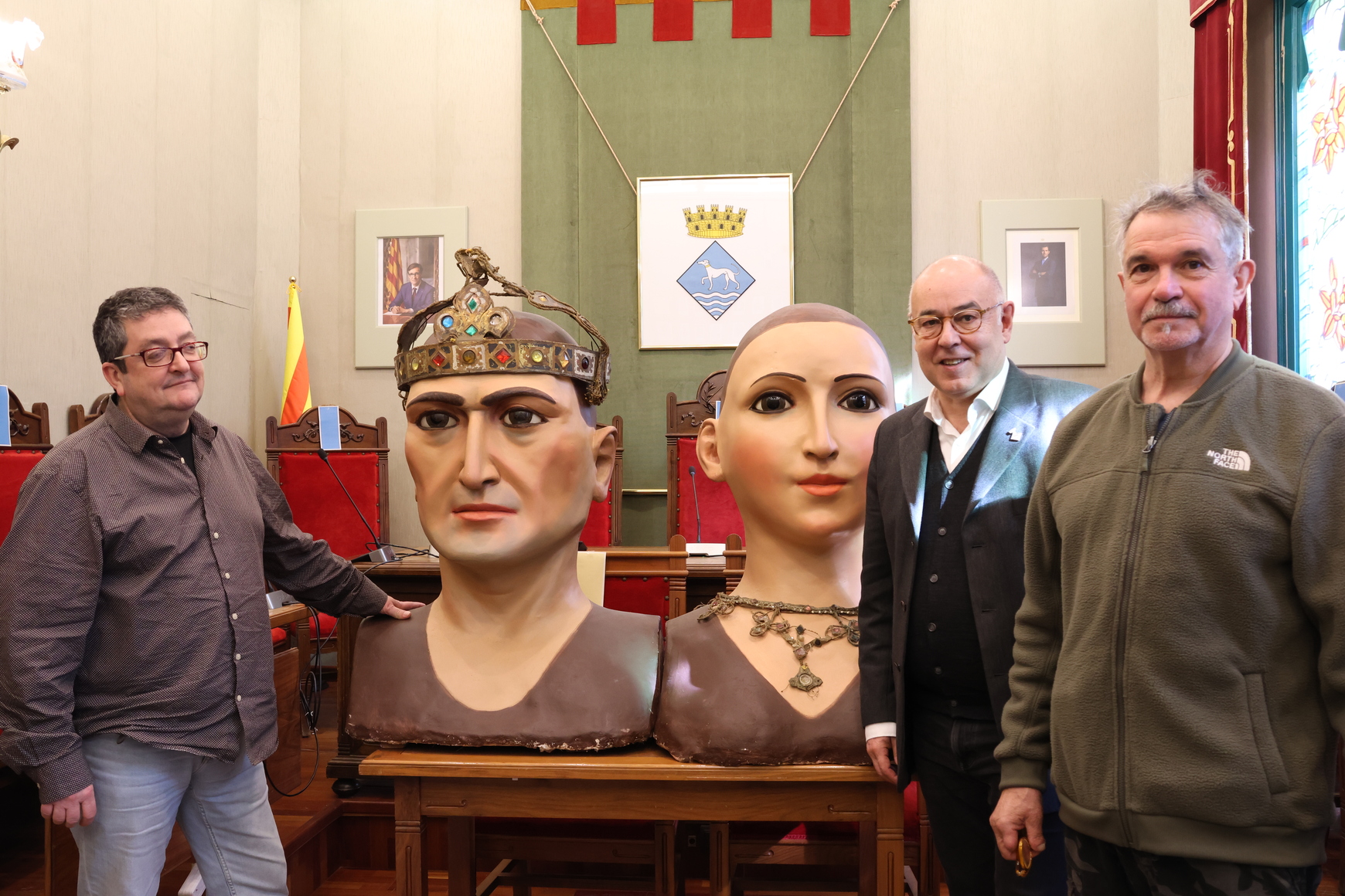 Gegants castell cessi� ajuntament