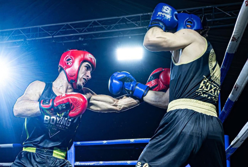 Boxing night