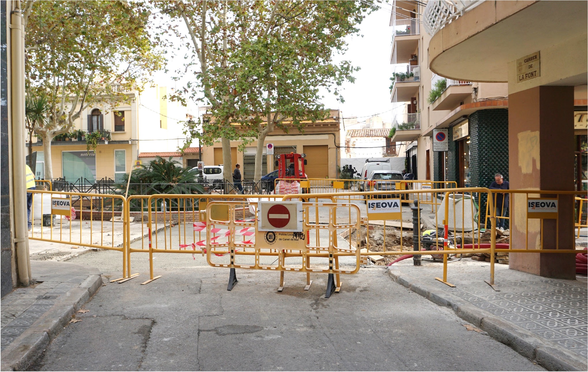 Obres carrer Casta�er - desembre 23