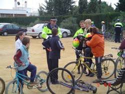 Educació vial març 2004