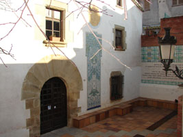 façana de la masia Rocosa