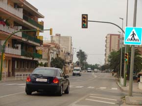 sem&agrave;for carretera nacional