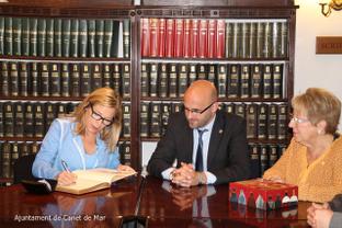 Visita vicepresidenta Joana Ortega