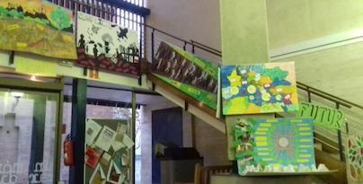 Exposici&oacute; Tur&oacute; del Drac Biblioteca