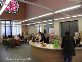 Interior Biblioteca