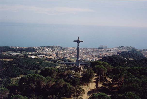 aèria creu - imatge arxiu