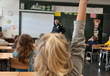 Policia Escola