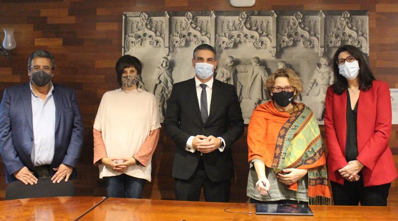 Donaci Fundaci La Caixa a Fundaci Els Garrofers