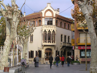 La Casa museu Lluís Domènech i Montaner està ubicada en un edifici modernista